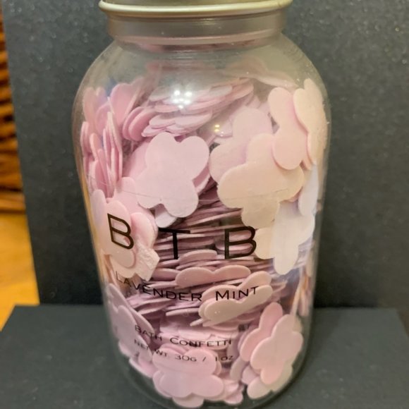 BTB Lavender Mint Bath Confettti - Picture 2 of 3